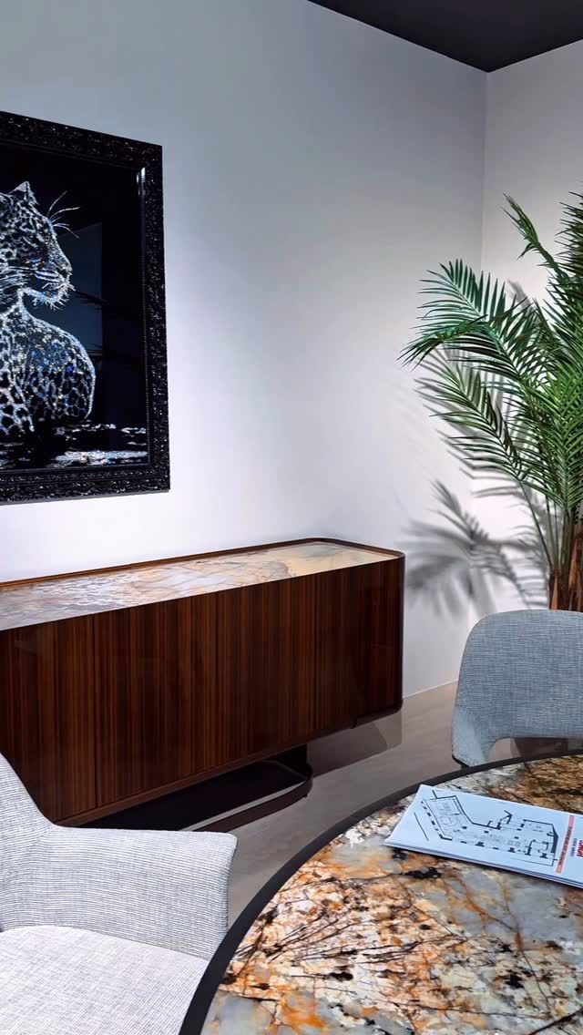 Longhi - Milano Design Week 2025

#salbini #salbiniexperience #interiordesign #longhi #luxuryhome